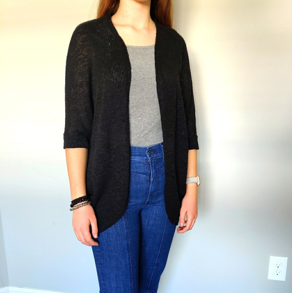 Black 1/2 sleeve knit cardigan